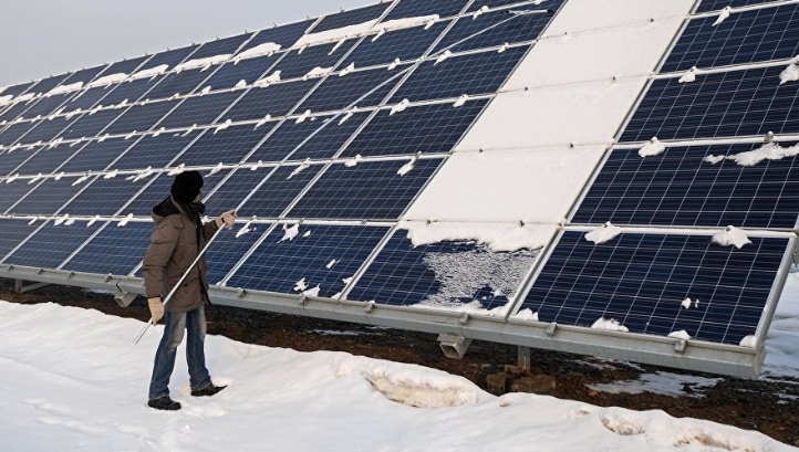 The greatest improvement in reducing the energy consumption of economic growth was recorded in Central Asia and Eastern Europe. Pictured: Kazakhstan's largest solar farm